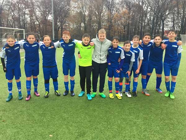 2017 11 28 Fußball 600