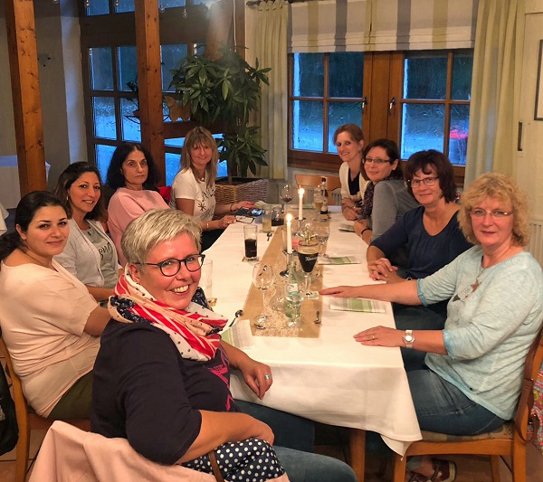 2018 09 19 Ehrenamtliche Cafeteria beim Schwatten Jans