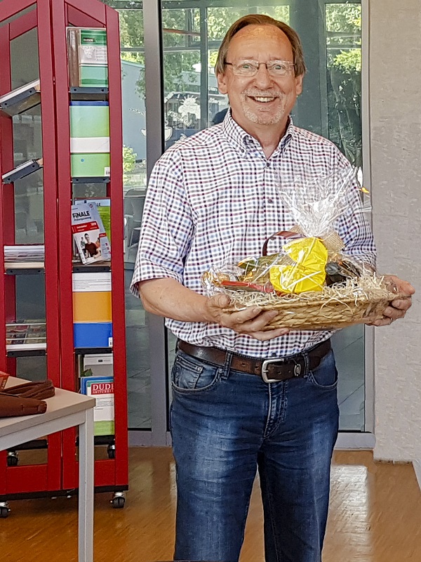 2019 07 07 Frühstück Bibliothek 3