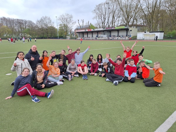 2023 04 23 Volkerballturnier5b